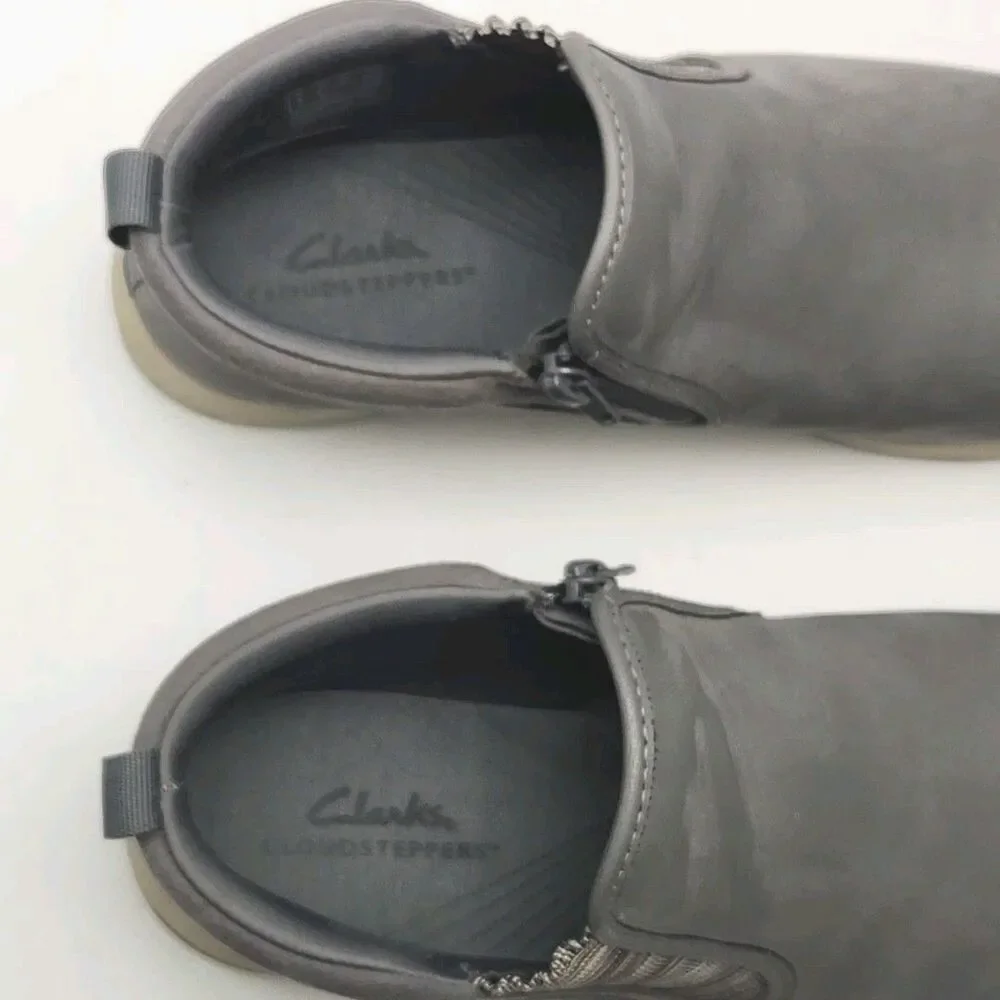Clarks Cloudsteppers Ankle Boot Shoe Breeze Clover Bootie Gray Women Sz 8.5 Zip